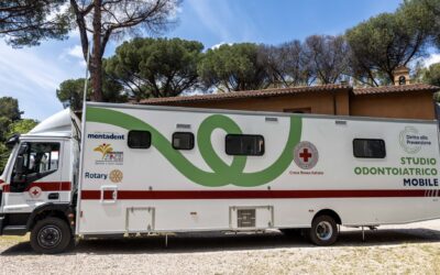 Camper odontoiatrico mobile in sei città per la prevenzione