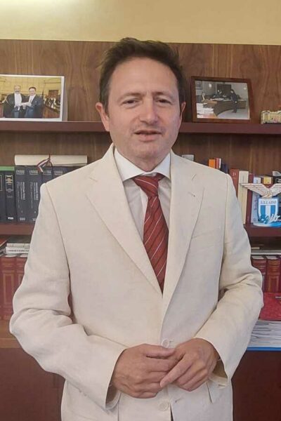 Amianto, figli non a carico, riconosciuti diritti orfani maresciallo Di Vico