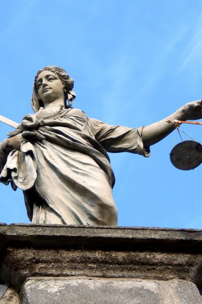 Amianto, riconosciuti diritti previdenziali a  vedova di militare