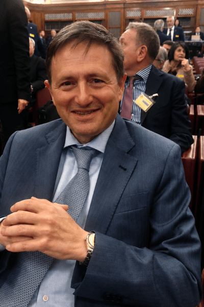 Amianto, ottenuto risarcimento di oltre 400 mila E. per figlia di ex militare